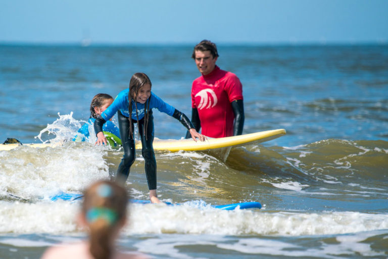 surfen met klasgenootjes