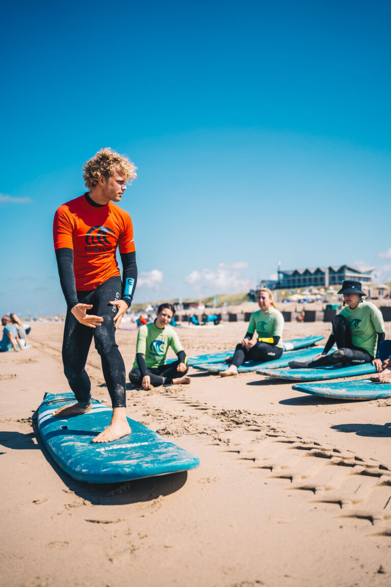 Surfana Bloemendaal surf school Rapa Nui surfles